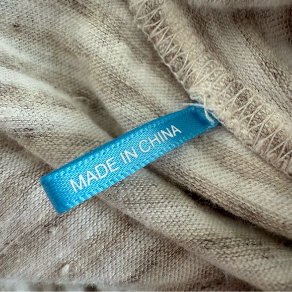 J McLaughlin Stripe Button Blouse Size Medium - Picture 8 of 13